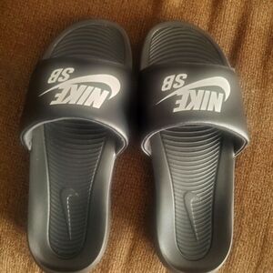 Nike slides